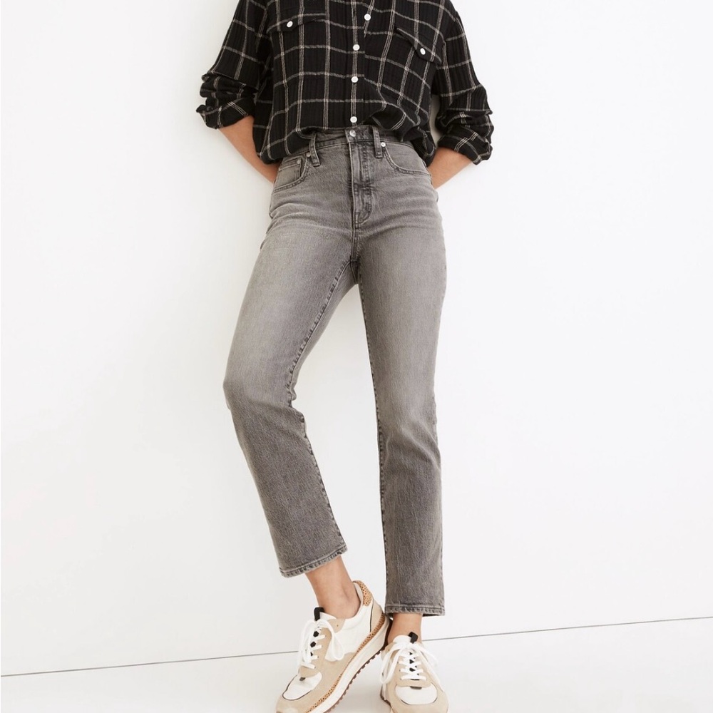 Slim Demi-Boot Jeans in Brookford Wash